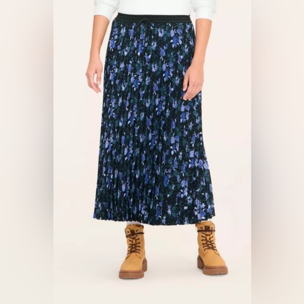 Woolrich Black and Blue Floral Maxi Skirt